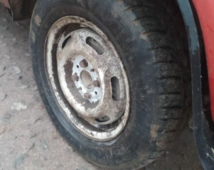 Красный ВАЗ 2105, объемом двигателя 1.3 л и пробегом 678 тыс. км за 350 $, фото 6 на Automoto.ua