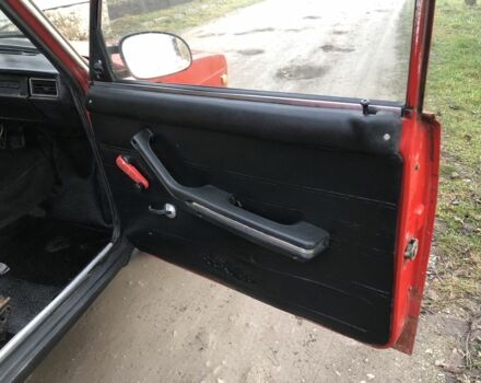 Красный ВАЗ 2105, объемом двигателя 0 л и пробегом 180 тыс. км за 420 $, фото 5 на Automoto.ua