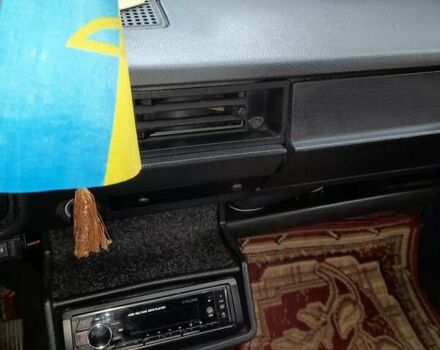 Красный ВАЗ 2105, объемом двигателя 1.5 л и пробегом 20 тыс. км за 1300 $, фото 6 на Automoto.ua