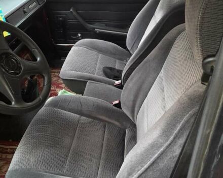 Красный ВАЗ 2105, объемом двигателя 1.5 л и пробегом 20 тыс. км за 1300 $, фото 4 на Automoto.ua