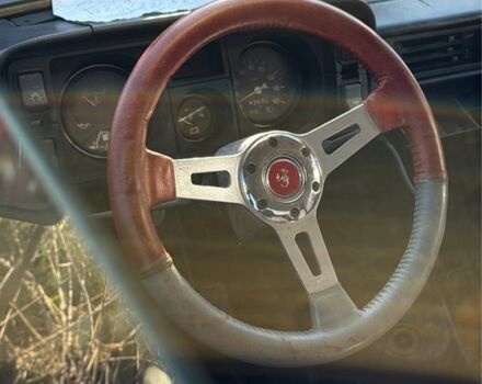 Красный ВАЗ 2105, объемом двигателя 1.3 л и пробегом 40 тыс. км за 708 $, фото 1 на Automoto.ua