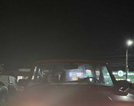 Красный ВАЗ 2105, объемом двигателя 1.3 л и пробегом 40 тыс. км за 708 $, фото 11 на Automoto.ua