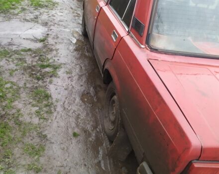 Красный ВАЗ 2105, объемом двигателя 1.3 л и пробегом 123 тыс. км за 474 $, фото 1 на Automoto.ua