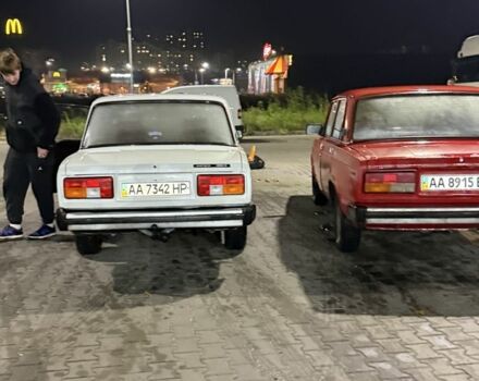 Красный ВАЗ 2105, объемом двигателя 1.3 л и пробегом 40 тыс. км за 708 $, фото 9 на Automoto.ua