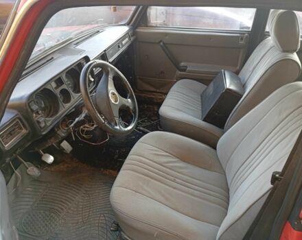 ВАЗ 2105 1987 в Летичеве на Automoto.ua Красный ВАЗ 2105, объемом двигателя 1.5 л и пробегом 270 тыс. км за 320 $, фото 7 на Automoto.ua