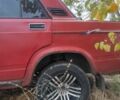 Червоний ВАЗ 2105, об'ємом двигуна 1 л та пробігом 65 тис. км за 607 $, фото 4 на Automoto.ua