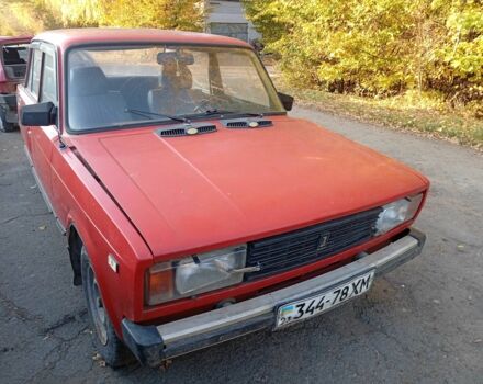 ВАЗ 2105 1987 в Летичеве на Automoto.ua Красный ВАЗ 2105, объемом двигателя 1.5 л и пробегом 270 тыс. км за 320 $, фото 1 на Automoto.ua