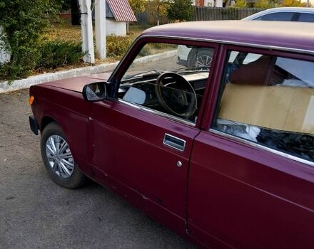 Красный ВАЗ 2105, объемом двигателя 1.3 л и пробегом 78 тыс. км за 700 $, фото 2 на Automoto.ua