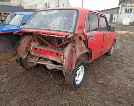 Красный ВАЗ 2105, объемом двигателя 1.3 л и пробегом 555 тыс. км за 357 $, фото 3 на Automoto.ua