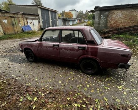Красный ВАЗ 2105, объемом двигателя 1.3 л и пробегом 120 тыс. км за 327 $, фото 2 на Automoto.ua