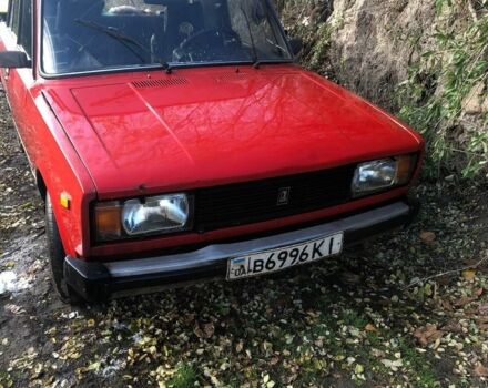 Красный ВАЗ 2105, объемом двигателя 1.5 л и пробегом 120 тыс. км за 332 $, фото 1 на Automoto.ua