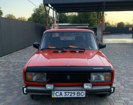 Красный ВАЗ 2105, объемом двигателя 1.3 л и пробегом 50 тыс. км за 1326 $, фото 2 на Automoto.ua