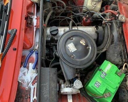 Красный ВАЗ 2105, объемом двигателя 1.3 л и пробегом 50 тыс. км за 1326 $, фото 8 на Automoto.ua