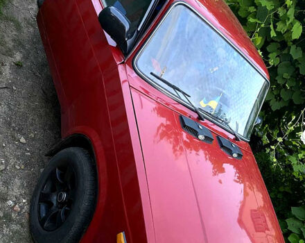 Красный ВАЗ 2105, объемом двигателя 1.3 л и пробегом 400 тыс. км за 950 $, фото 1 на Automoto.ua