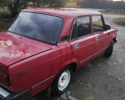 Красный ВАЗ 2105, объемом двигателя 1.3 л и пробегом 50 тыс. км за 597 $, фото 3 на Automoto.ua
