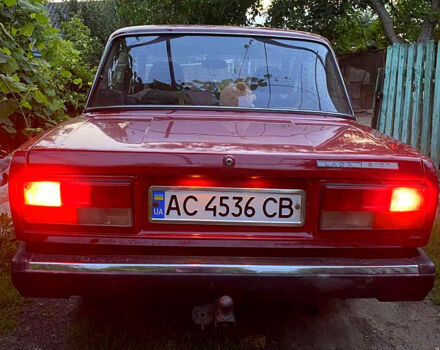 Красный ВАЗ 2105, объемом двигателя 1.3 л и пробегом 400 тыс. км за 950 $, фото 3 на Automoto.ua