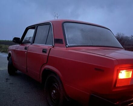 Красный ВАЗ 2105, объемом двигателя 1.3 л и пробегом 777 тыс. км за 700 $, фото 5 на Automoto.ua
