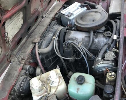 Красный ВАЗ 2105, объемом двигателя 1.3 л и пробегом 77 тыс. км за 1000 $, фото 6 на Automoto.ua