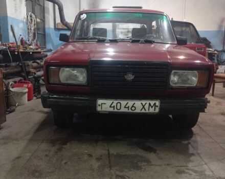 Красный ВАЗ 2105, объемом двигателя 1 л и пробегом 8 тыс. км за 850 $, фото 4 на Automoto.ua