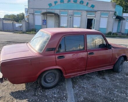 Красный ВАЗ 2105, объемом двигателя 1.5 л и пробегом 100 тыс. км за 546 $, фото 1 на Automoto.ua