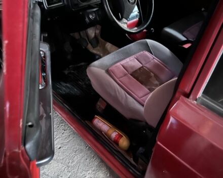 Червоний ВАЗ 2105, об'ємом двигуна 1.3 л та пробігом 777 тис. км за 700 $, фото 1 на Automoto.ua