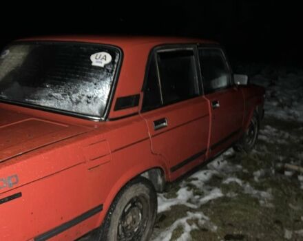Красный ВАЗ 2105, объемом двигателя 1.2 л и пробегом 100 тыс. км за 319 $, фото 4 на Automoto.ua