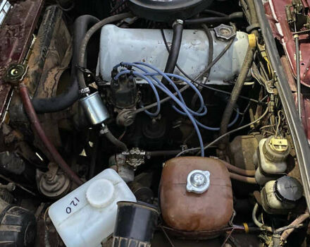 Красный ВАЗ 2105, объемом двигателя 1.7 л и пробегом 100 тыс. км за 800 $, фото 6 на Automoto.ua