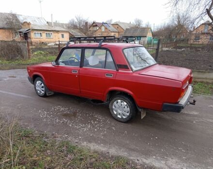 Красный ВАЗ 2105, объемом двигателя 2 л и пробегом 200 тыс. км за 709 $, фото 4 на Automoto.ua