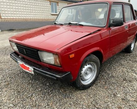 Красный ВАЗ 2105, объемом двигателя 1.5 л и пробегом 100 тыс. км за 500 $, фото 2 на Automoto.ua