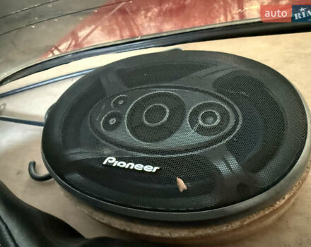 Красный ВАЗ 2105, объемом двигателя 1.5 л и пробегом 5 тыс. км за 1000 $, фото 11 на Automoto.ua