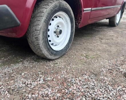 Червоний ВАЗ 2105, об'ємом двигуна 0 л та пробігом 250 тис. км за 664 $, фото 9 на Automoto.ua