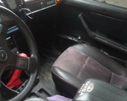 Красный ВАЗ 2105, объемом двигателя 1.2 л и пробегом 274 тыс. км за 850 $, фото 9 на Automoto.ua