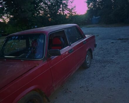 Красный ВАЗ 2105, объемом двигателя 1.5 л и пробегом 1 тыс. км за 284 $, фото 1 на Automoto.ua