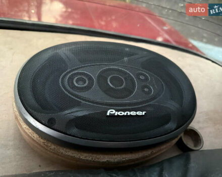 Красный ВАЗ 2105, объемом двигателя 1.5 л и пробегом 5 тыс. км за 1000 $, фото 10 на Automoto.ua