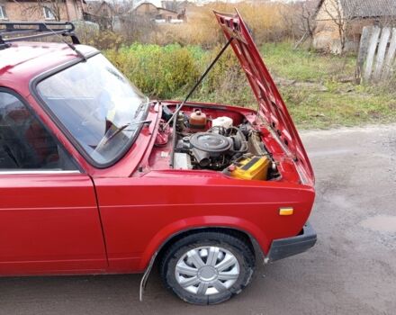 Красный ВАЗ 2105, объемом двигателя 2 л и пробегом 200 тыс. км за 709 $, фото 21 на Automoto.ua