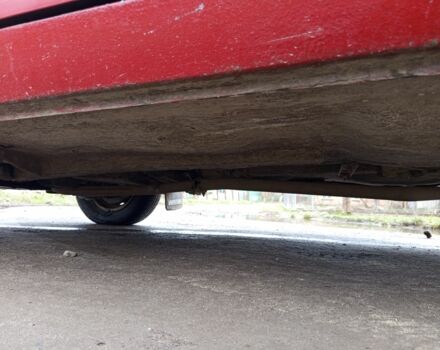 Красный ВАЗ 2105, объемом двигателя 2 л и пробегом 200 тыс. км за 709 $, фото 14 на Automoto.ua