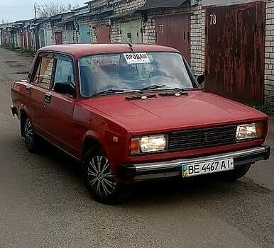 Красный ВАЗ 2105, объемом двигателя 1.3 л и пробегом 104 тыс. км за 999 $, фото 1 на Automoto.ua