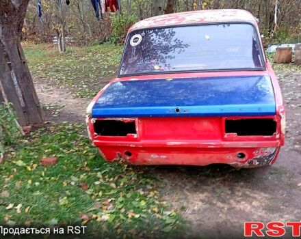ВАЗ 2105 1990 в Валках на Automoto.ua Красный ВАЗ 2105, объемом двигателя 1.3 л и пробегом 0 тыс. км за 200 $, фото 4 на Automoto.ua