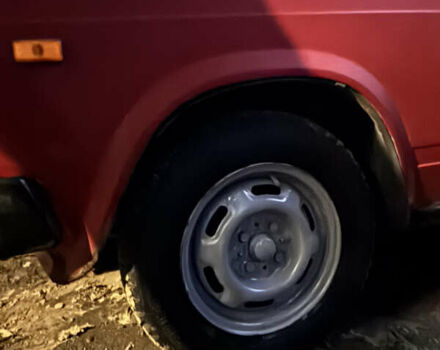 Красный ВАЗ 2105, объемом двигателя 1.5 л и пробегом 96 тыс. км за 1300 $, фото 23 на Automoto.ua