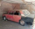 Красный ВАЗ 2105, объемом двигателя 0 л и пробегом 100 тыс. км за 200 $, фото 1 на Automoto.ua
