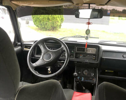 Красный ВАЗ 2105, объемом двигателя 1.5 л и пробегом 67 тыс. км за 550 $, фото 5 на Automoto.ua