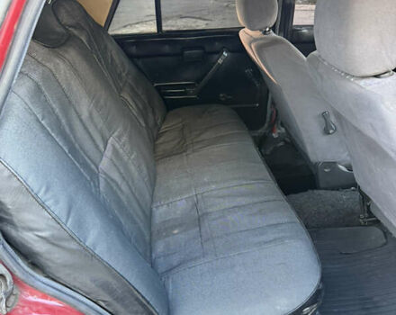 Красный ВАЗ 2105, объемом двигателя 1.5 л и пробегом 5 тыс. км за 1000 $, фото 9 на Automoto.ua