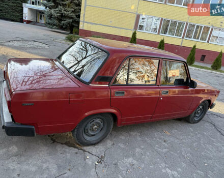 Красный ВАЗ 2105, объемом двигателя 1.5 л и пробегом 5 тыс. км за 1000 $, фото 4 на Automoto.ua