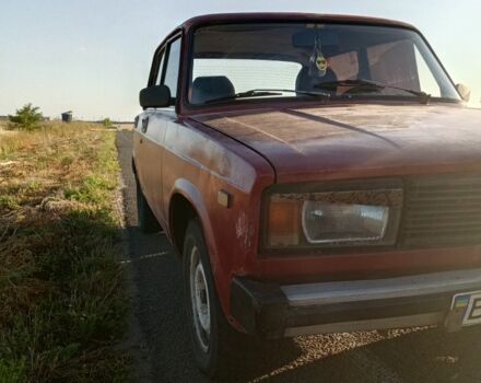Красный ВАЗ 2105, объемом двигателя 1.5 л и пробегом 108 тыс. км за 550 $, фото 1 на Automoto.ua