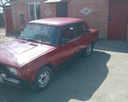 Красный ВАЗ 2105, объемом двигателя 0 л и пробегом 123 тыс. км за 600 $, фото 2 на Automoto.ua