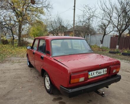 Красный ВАЗ 2105, объемом двигателя 1.5 л и пробегом 100 тыс. км за 400 $, фото 5 на Automoto.ua