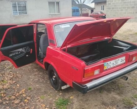 Красный ВАЗ 2105, объемом двигателя 1.5 л и пробегом 50 тыс. км за 1200 $, фото 5 на Automoto.ua
