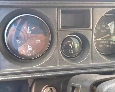 Красный ВАЗ 2105, объемом двигателя 1.2 л и пробегом 116 тыс. км за 800 $, фото 4 на Automoto.ua