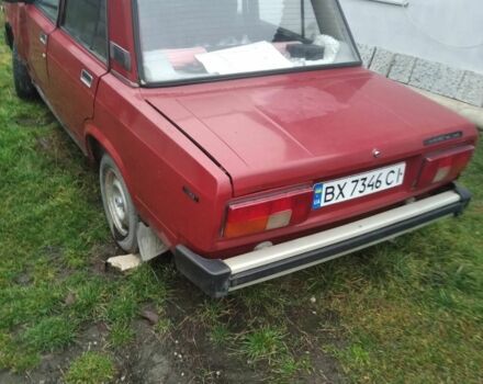 Красный ВАЗ 2105, объемом двигателя 1.5 л и пробегом 60 тыс. км за 600 $, фото 1 на Automoto.ua