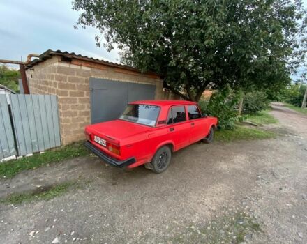 Красный ВАЗ 2105, объемом двигателя 1.5 л и пробегом 40 тыс. км за 1000 $, фото 3 на Automoto.ua